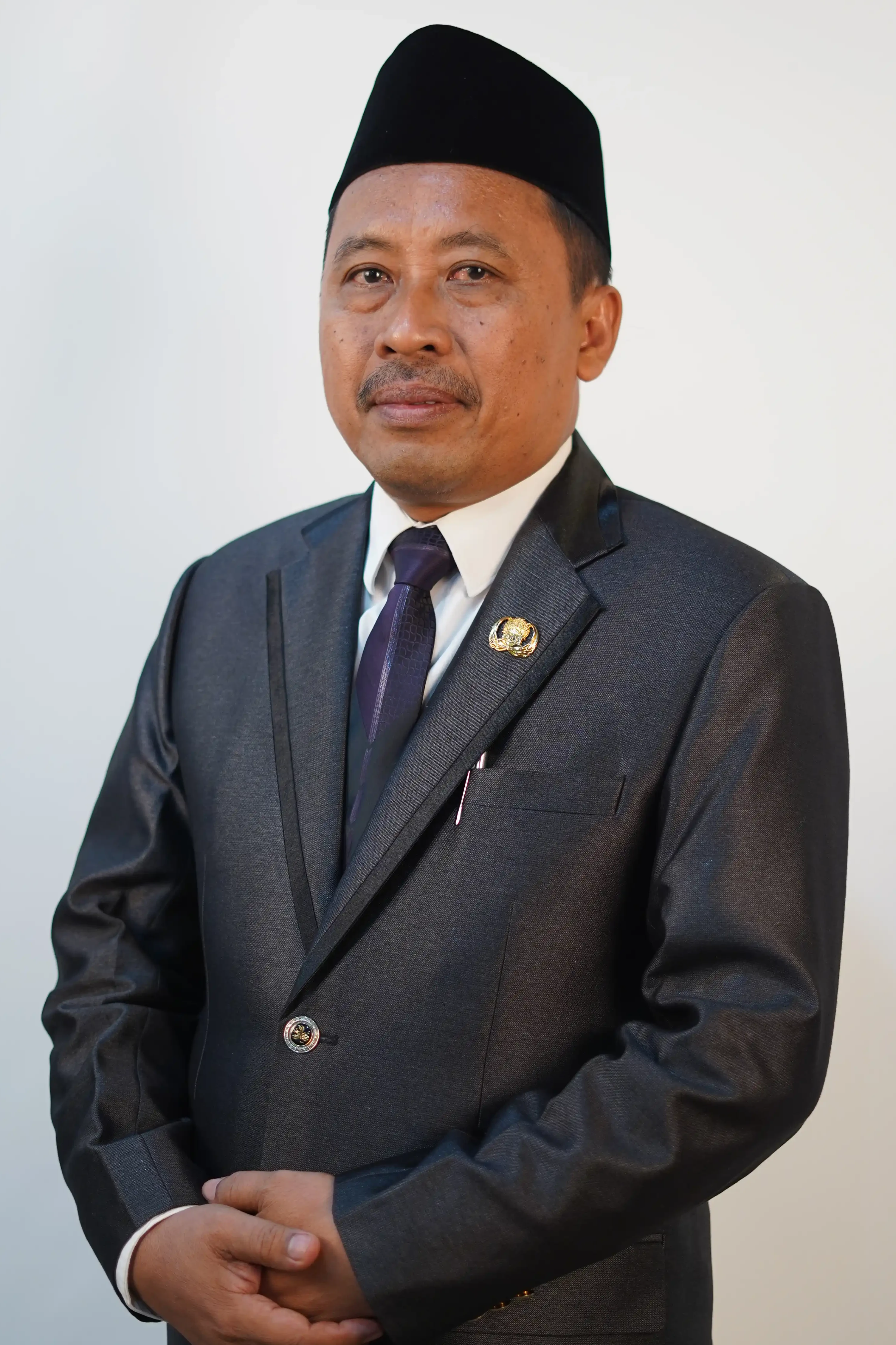 Foto H. NADHIF S.Ag, M.S.I.