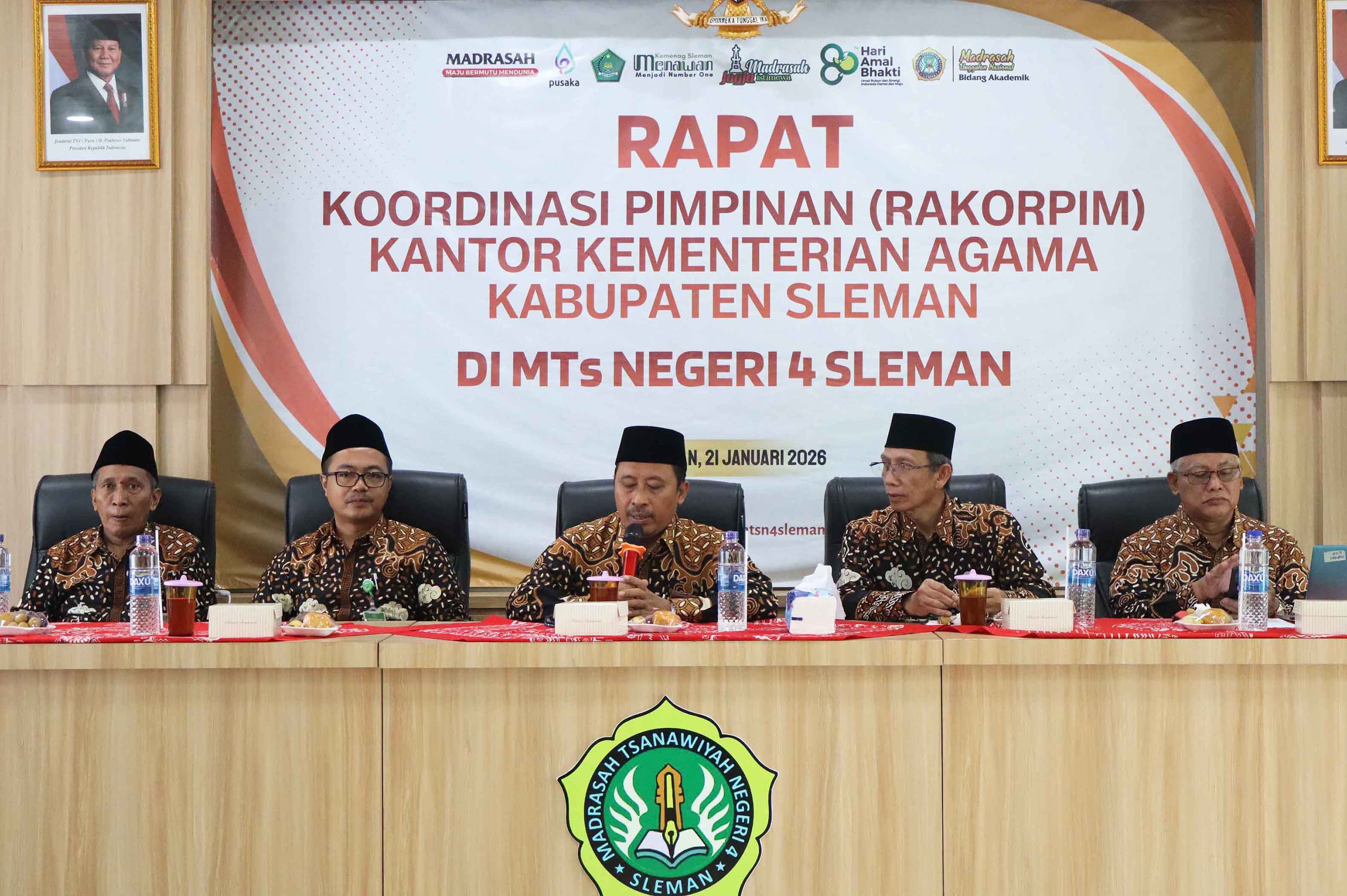 ‎Rakorpim Madrasah Sleman: Kakankemenag Perkuat Zona Integritas dan Mutu Layanan Pendidikan